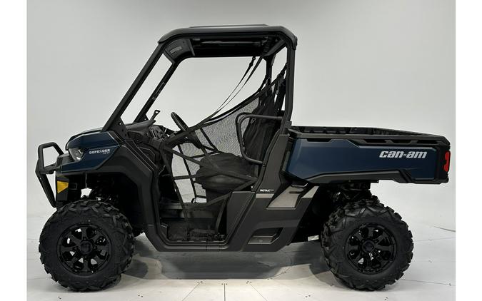 2025 Can-Am Defender XT HD7