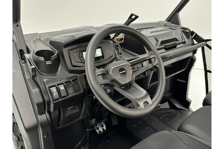 2025 Can-Am Defender XT HD7