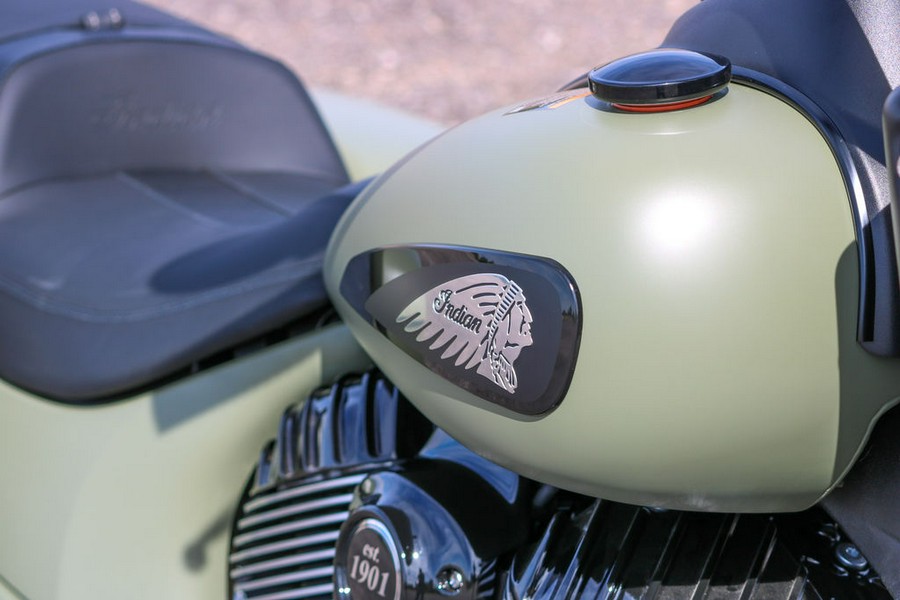 2025 Indian Motorcycle® Springfield ® Dark Horse® Moss Green Smoke