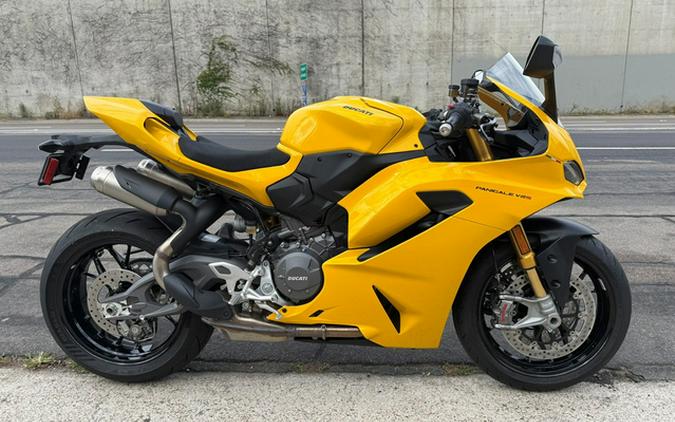2026 Ducati Panigale V2 S