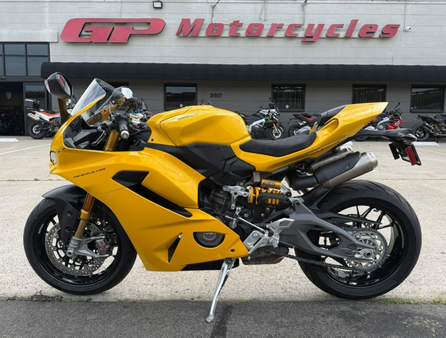 2026 Ducati Panigale V2 S