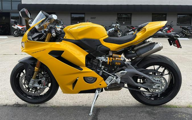 2026 Ducati Panigale V2 S