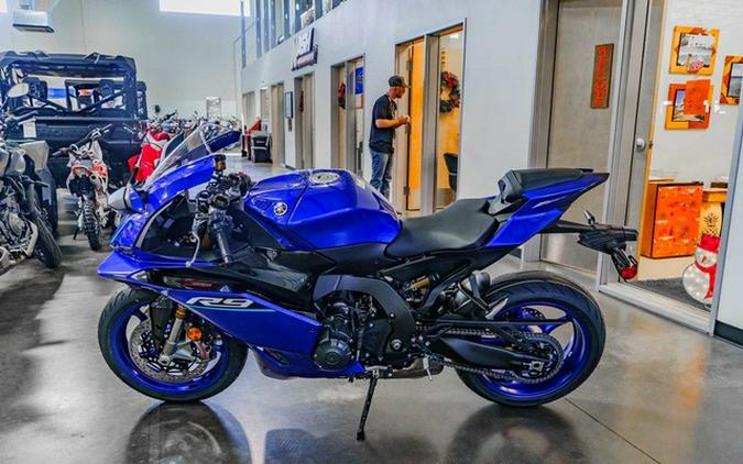 2027 Yamaha YZF-R9