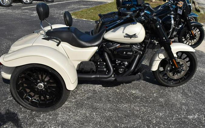 2023 Harley-Davidson® FLRT - Freewheeler®