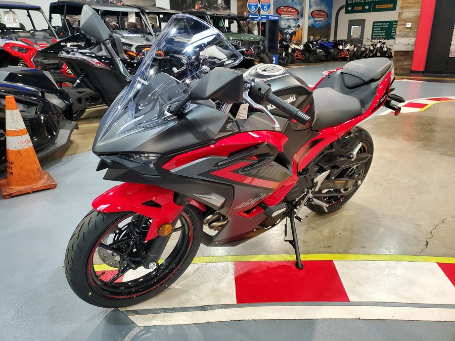 2024 Kawasaki NINJA 500 SE ABS