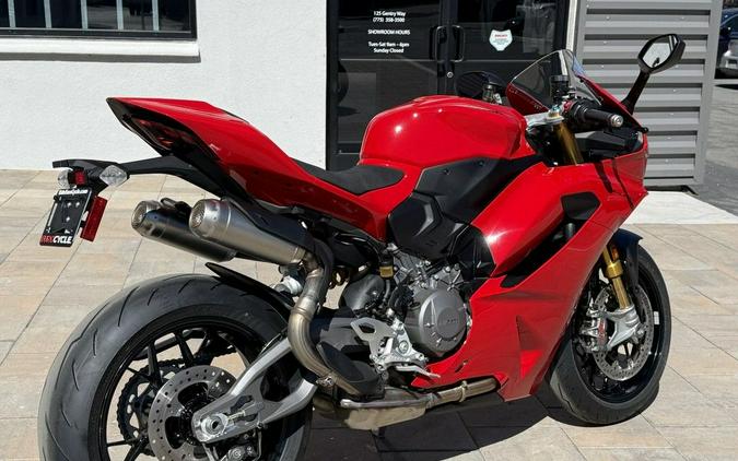 2026 Ducati Panigale V2 S