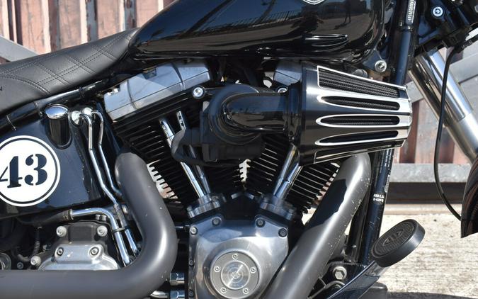 2017 Harley-Davidson® Softail Slim® FLS