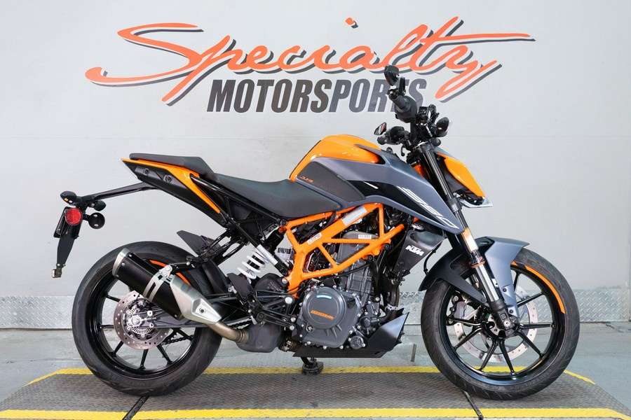 2023 KTM 390 Duke