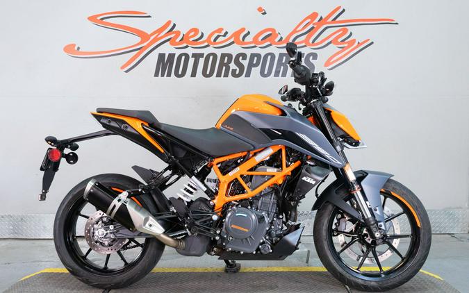2023 KTM 390 Duke
