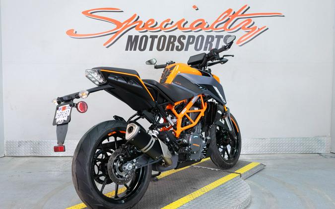 2023 KTM 390 Duke