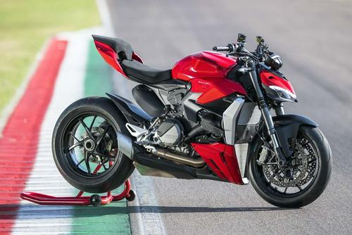 2022 Ducati Streetfighter V2 Review [14 Fast Facts: Street + Track]