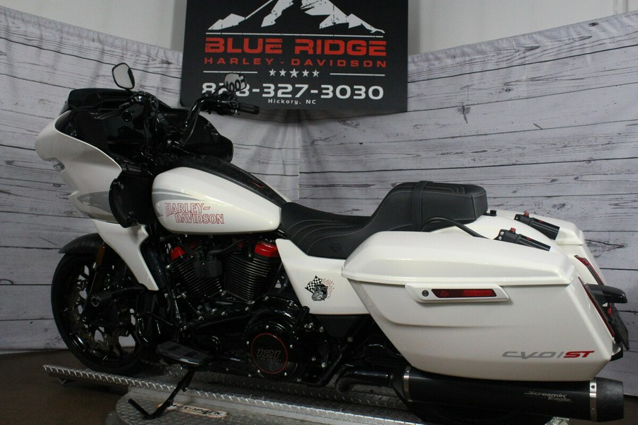 FLTRXSTSE 2024 CVO™ Road Glide® ST