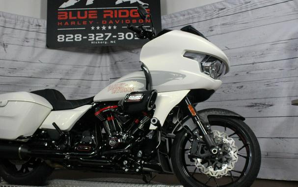 FLTRXSTSE 2024 CVO™ Road Glide® ST