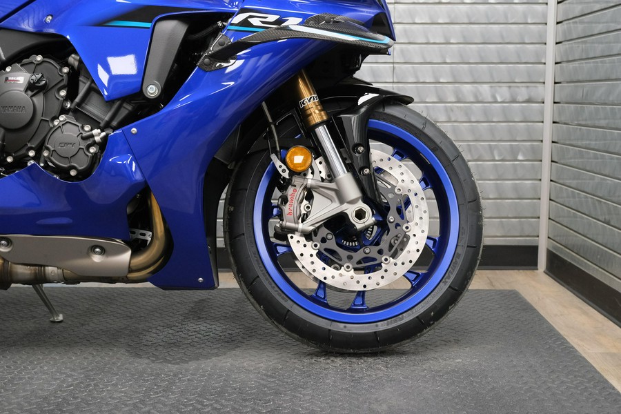 2026 YAMAHA YZFR1