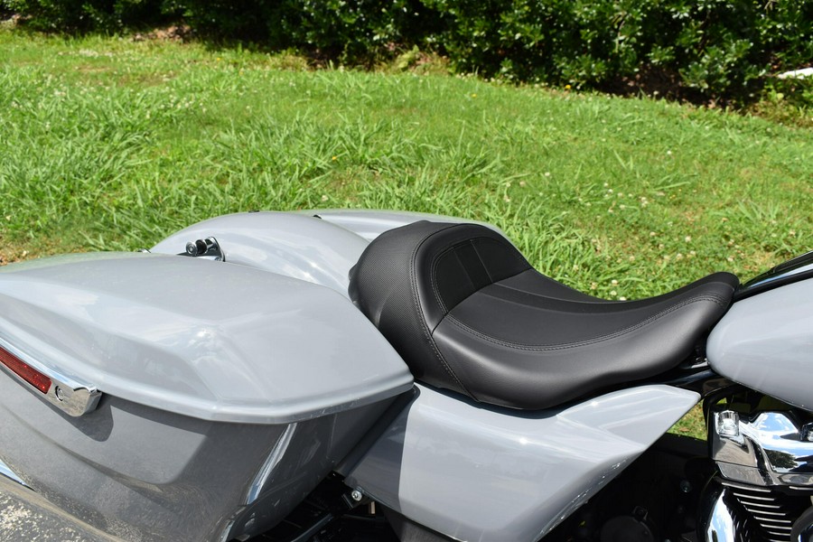 FLTRX 2026 Road Glide