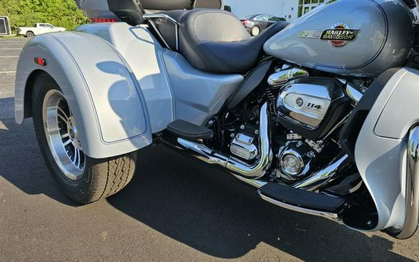 2023 Harley-Davidson FLHTCUTG - Tri Glide Ultra