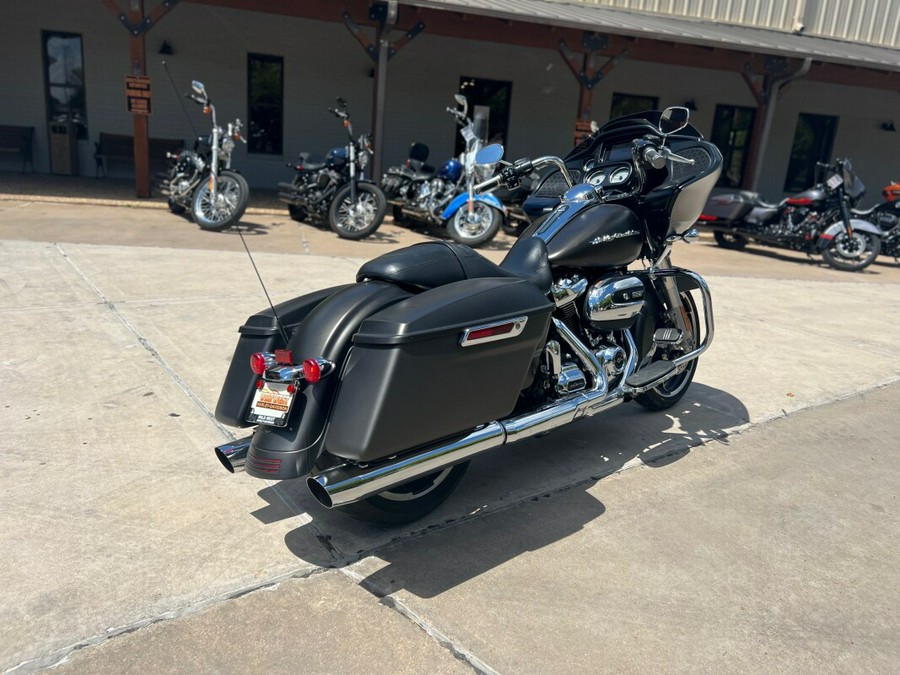 2020 Harley-Davidson® Road Glide® River Rock Gray Denim