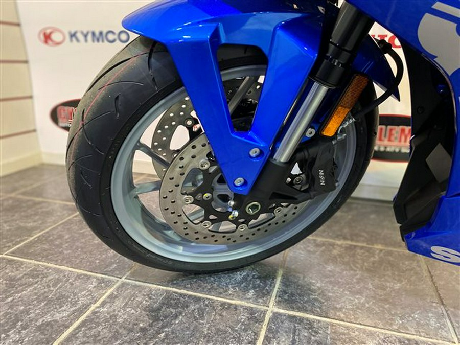 2024 Suzuki GSX-8R