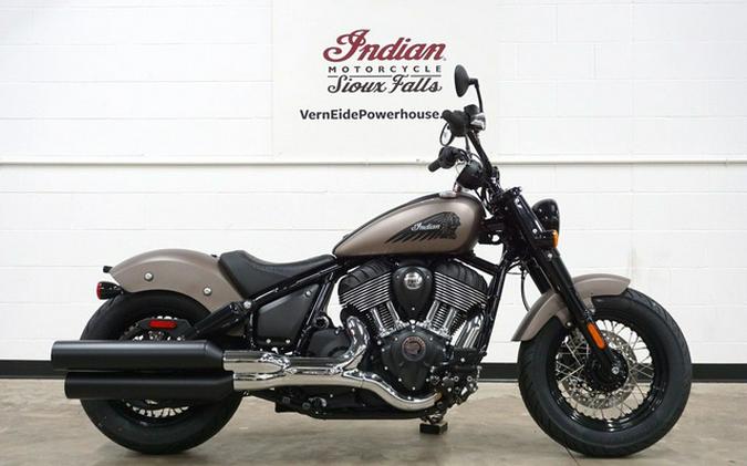 2025 Indian Chief Bobber Nara Bronze Smoke