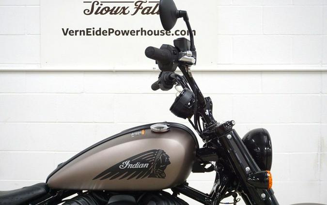 2025 Indian Chief Bobber Nara Bronze Smoke