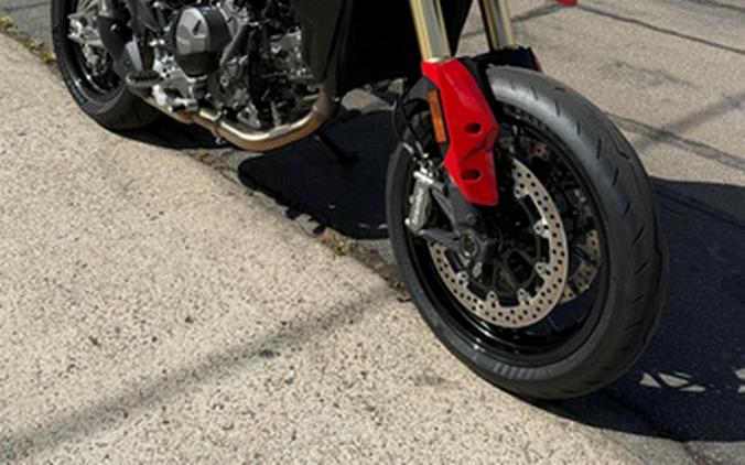 2026 Ducati Hypermotard V2