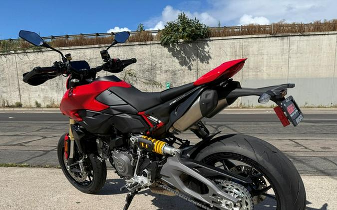 2026 Ducati Hypermotard V2