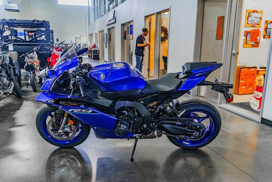 2027 Yamaha YZF-R9