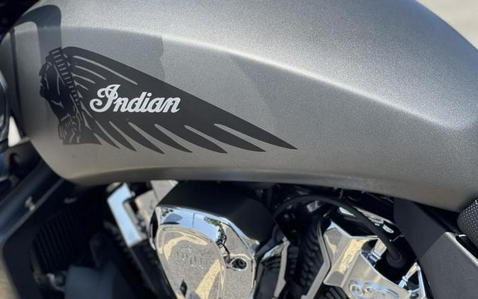 2023 Indian Motorcycle® Challenger® Titanium Smoke