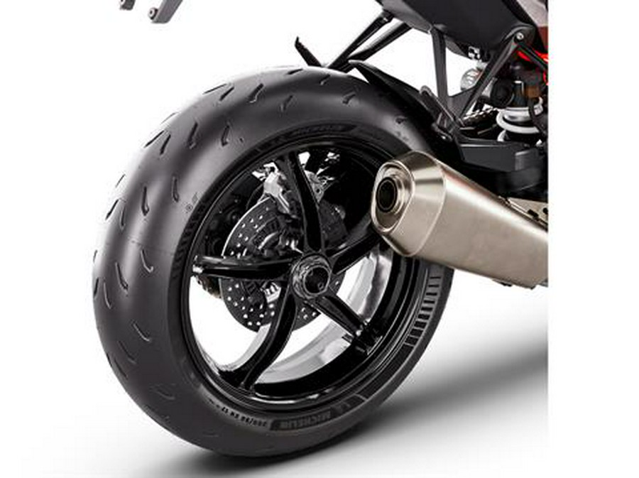 2026 KTM 1390 Super Duke R EVO