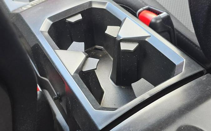 2026 Honda® Talon 1000R-4 FOX Live Valve