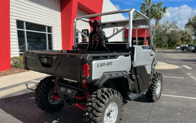 2024 Can-Am Defender X mr with Half-Doors HD10