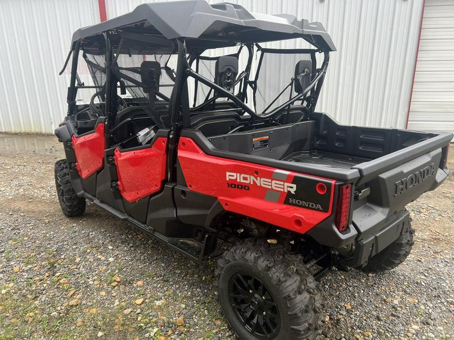 2023 Honda® Pioneer 1000-6 Deluxe Crew