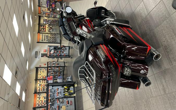 2017 Harley-Davidson CVO Limited