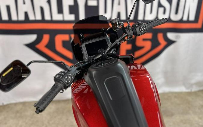 2025 Harley-Davidson® RA1250ST - Pan America® 1250 ST