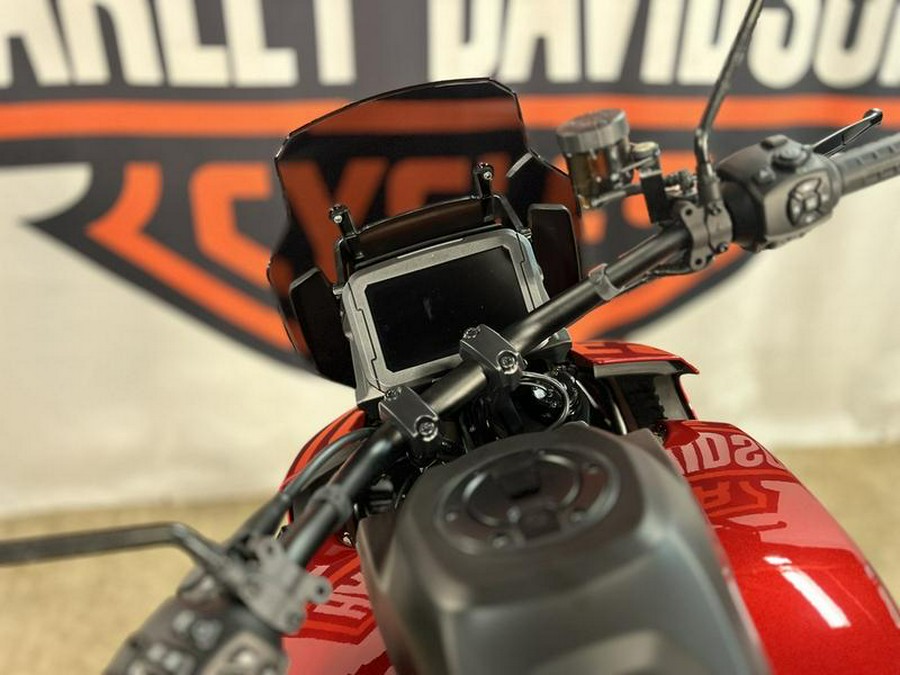 2025 Harley-Davidson® RA1250ST - Pan America® 1250 ST