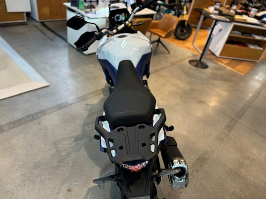 2024 Suzuki V-Strom 800DE