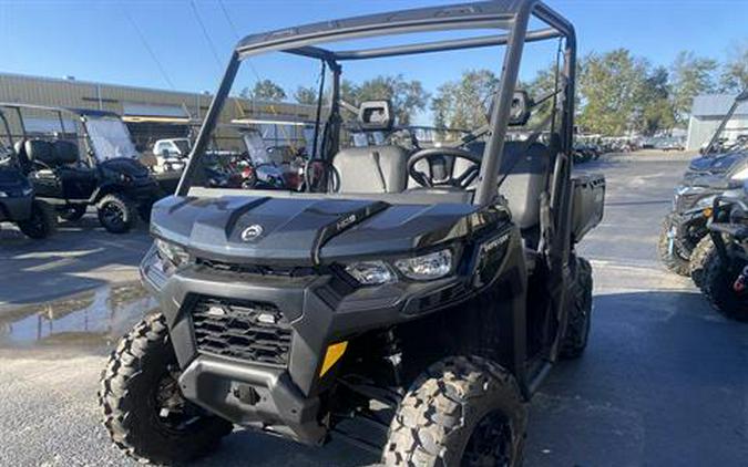 2026 Can-Am Defender DPS HD9