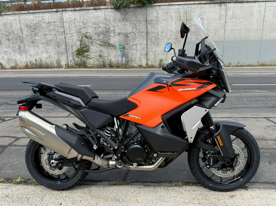 2026 KTM 1390 Super Adventure S EVO