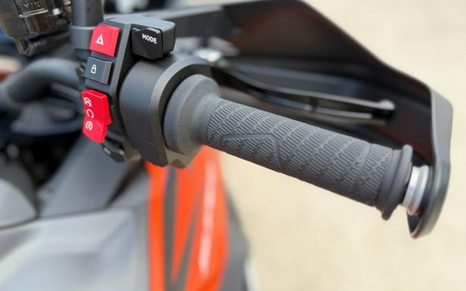 2026 KTM 1390 Super Adventure S EVO