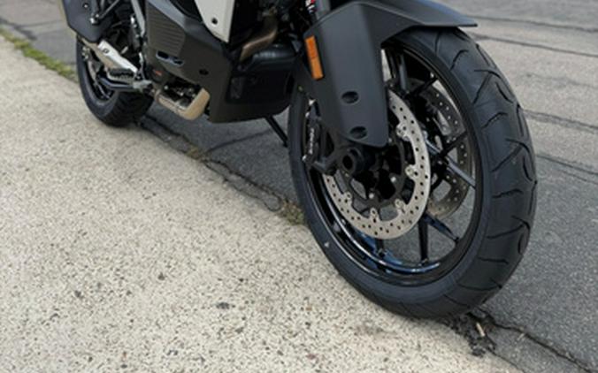 2026 KTM 1390 Super Adventure S EVO