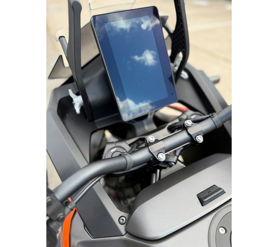 2026 KTM 1390 Super Adventure S EVO