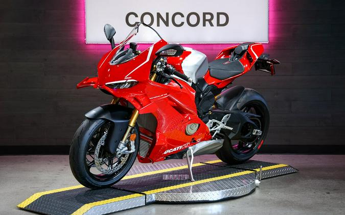2027 Ducati Panigale V4 R