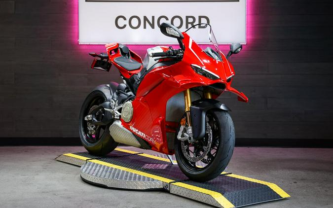 2027 Ducati Panigale V4 R