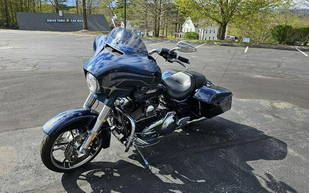 2016 Harley-Davidson FLHXS - Street Glide Special