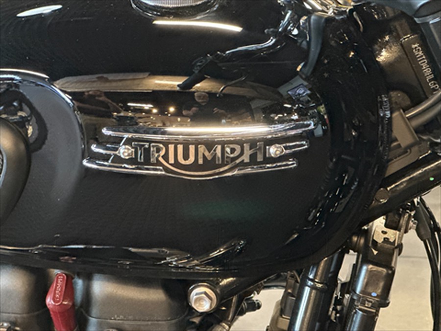 2023 Triumph Bonneville T120