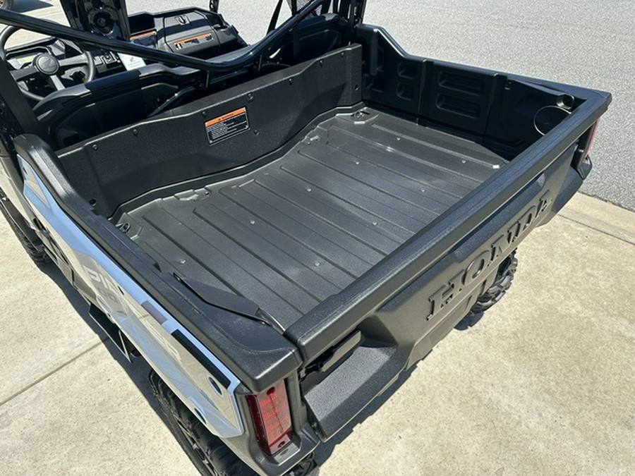 2024 Honda Pioneer 1000 Deluxe