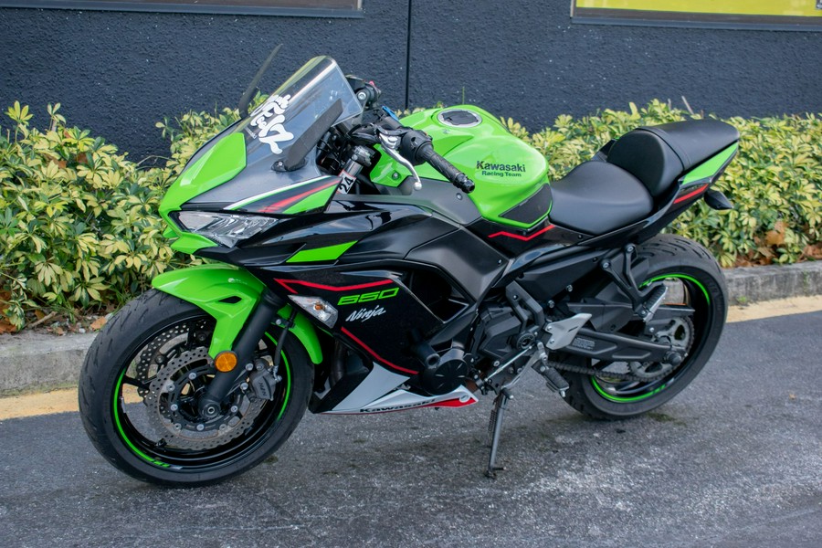 2022 Kawasaki Ninja 650 ABS KRT Edition