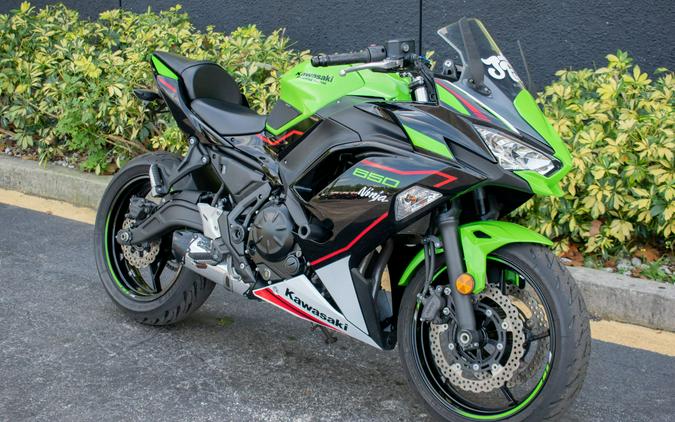 2022 Kawasaki Ninja 650 ABS KRT Edition