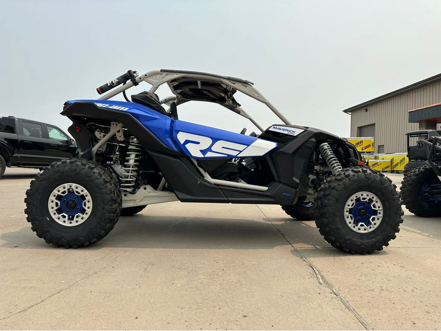 2023 Can-Am MAVERICK XRS 72 TURB