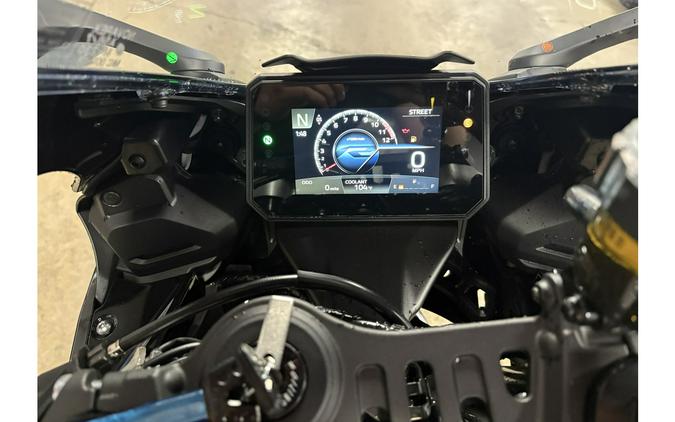 2026 YZF R7 - Yamaha